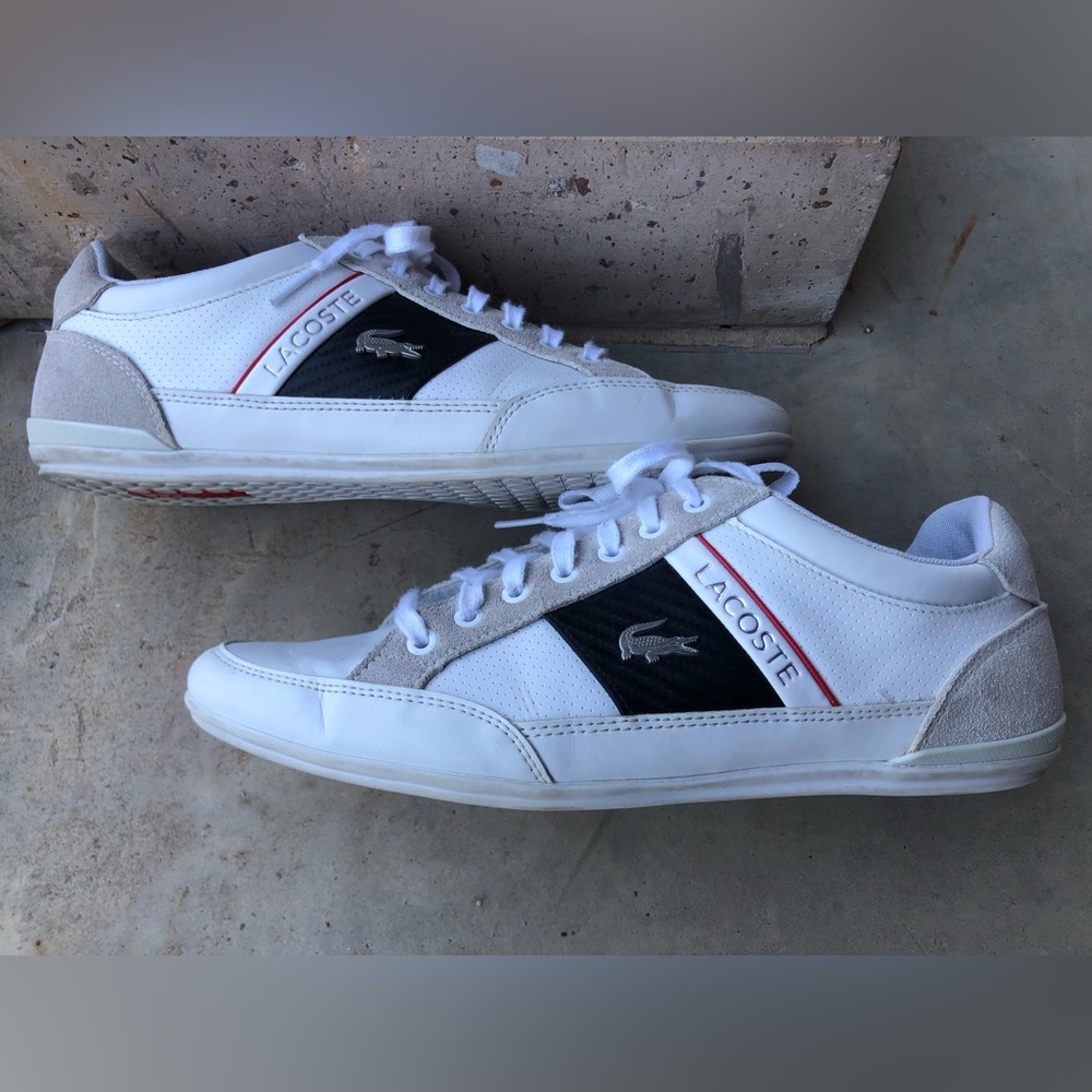 Lacoste Chaymon 120 size 8.5 Men's White Leather Sneakers, black & red stripes